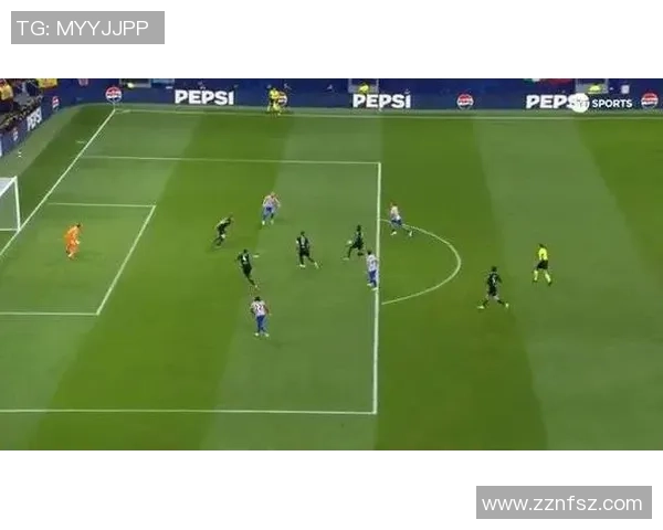 友谊赛巴黎圣日耳曼与马竞激战成平局精彩瞬间引发全场热议